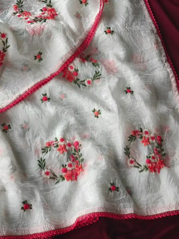 Crush Semi Silk Saree - Image 2